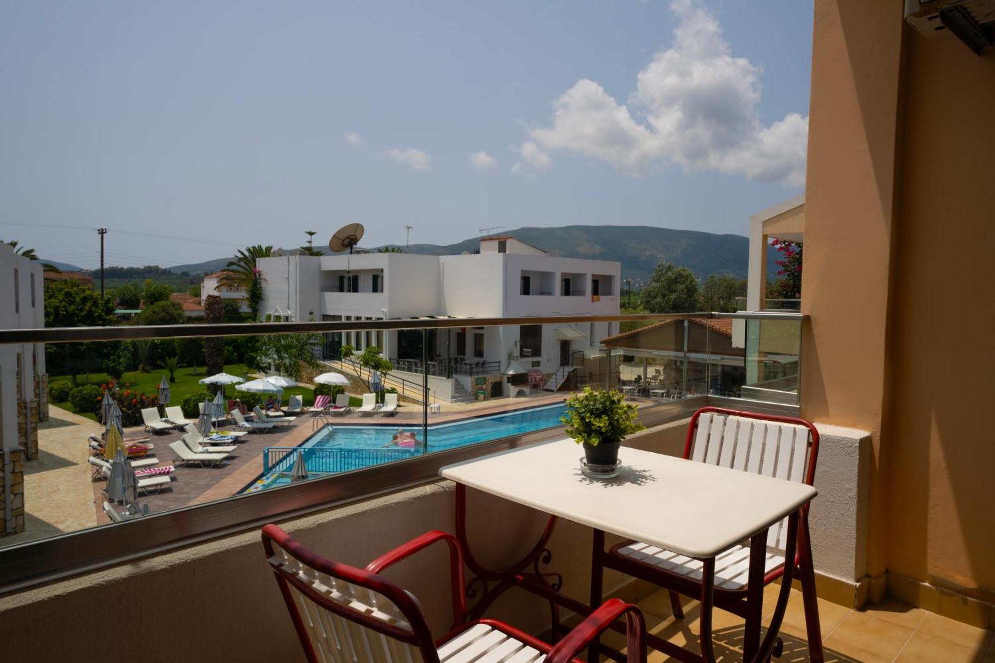 Hotel apartamentowy Oscar Laganas